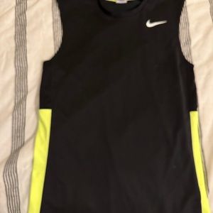 Nike medium dri-fit sleeveless shirt